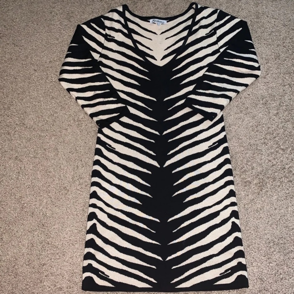 Printed sweater dress